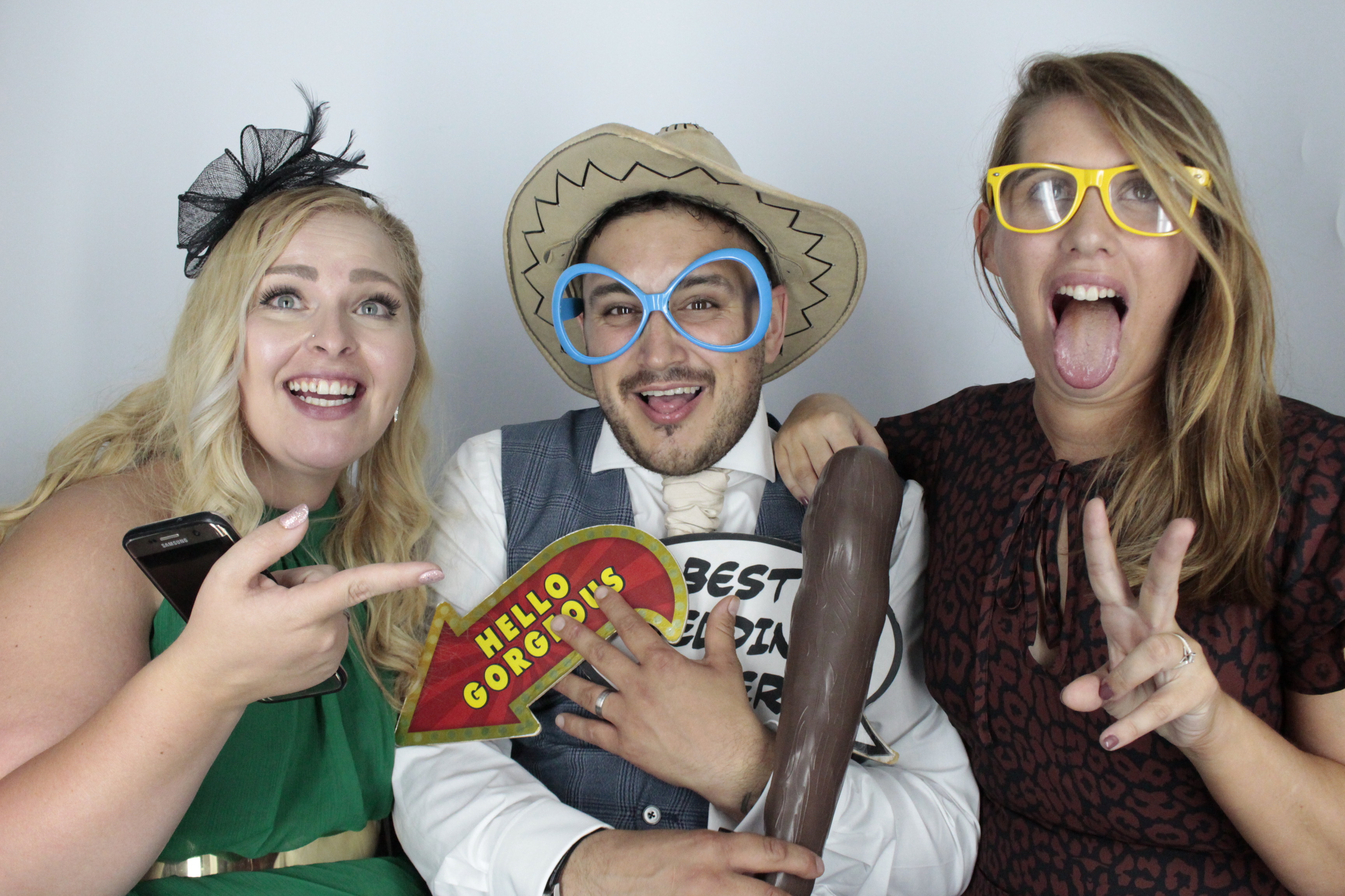 Emma & Karl's Wedding | View more photos from the event at gallery.myphotoboothexperience.co.uk/u/MyPhotoBoothExperienceLtd/Emma-Karls-Wedding